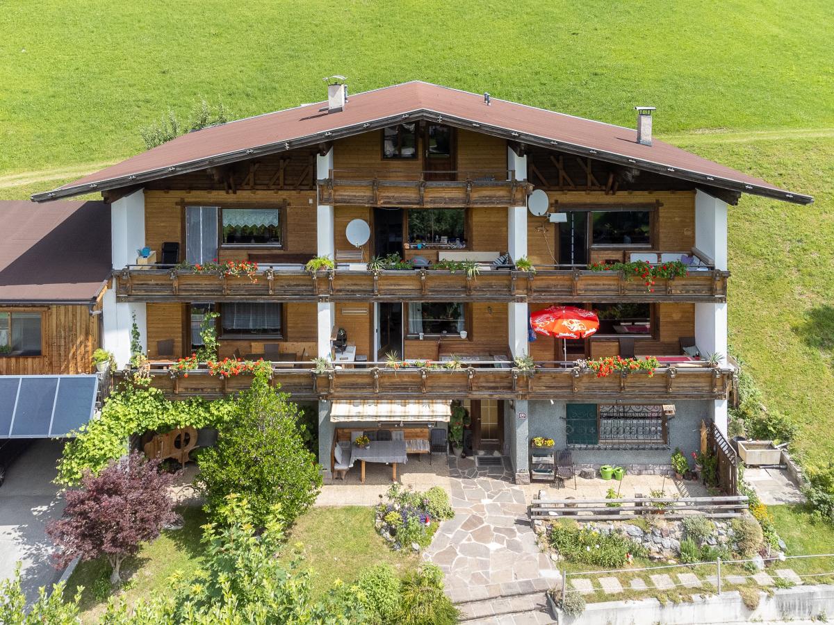 Villa photo 1