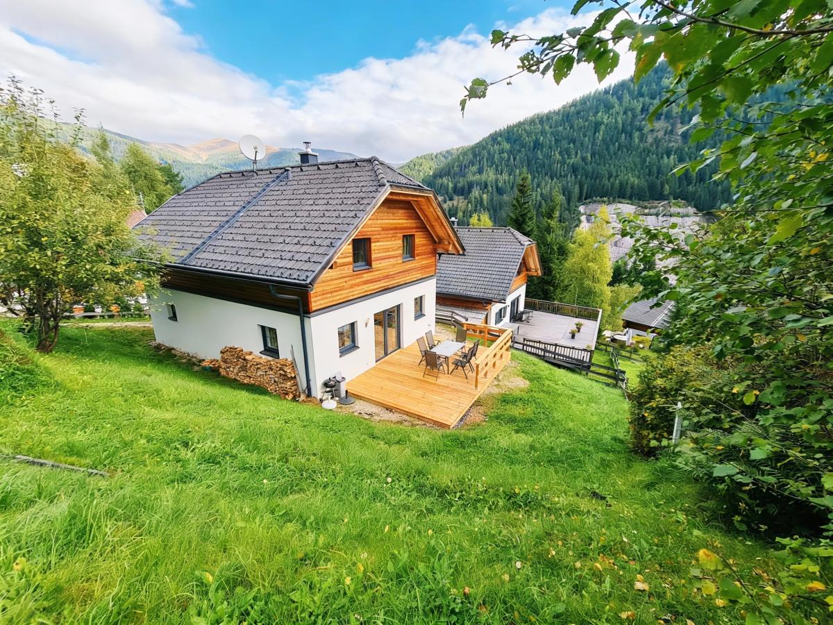 Villa photo 1