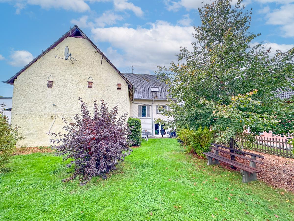 Villa photo 1