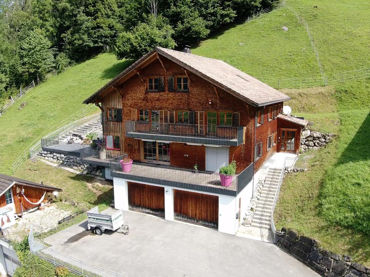 Villa photo 1