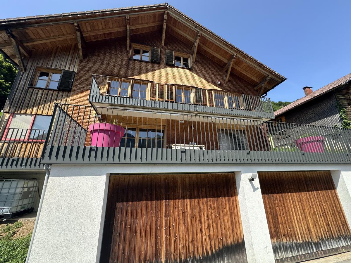 Exterior Summer