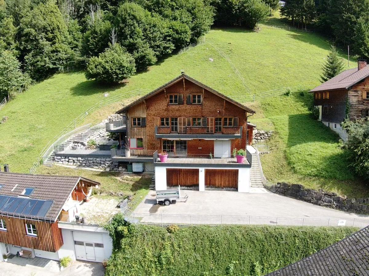 Exterior Summer