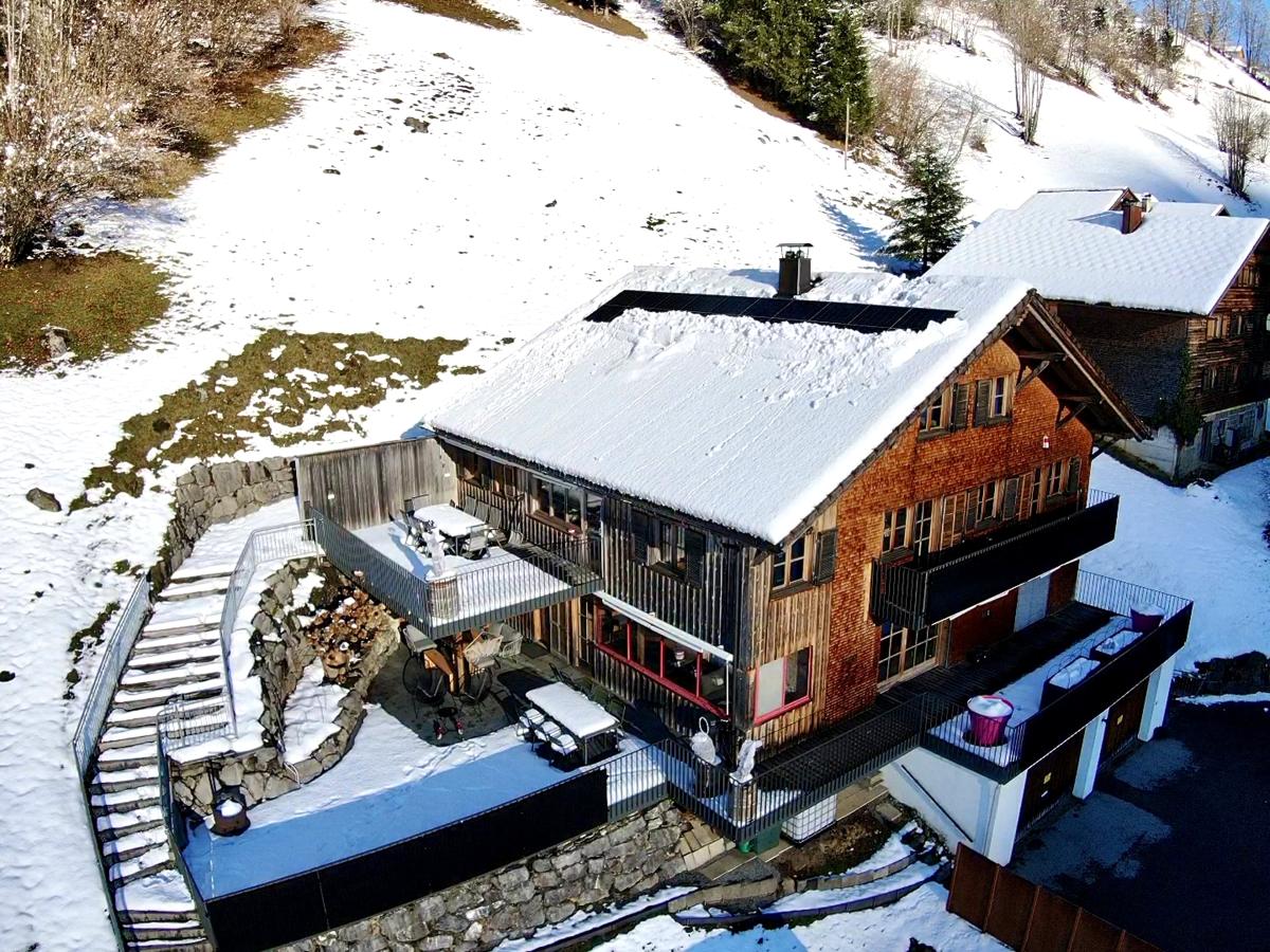 Exterior Winter