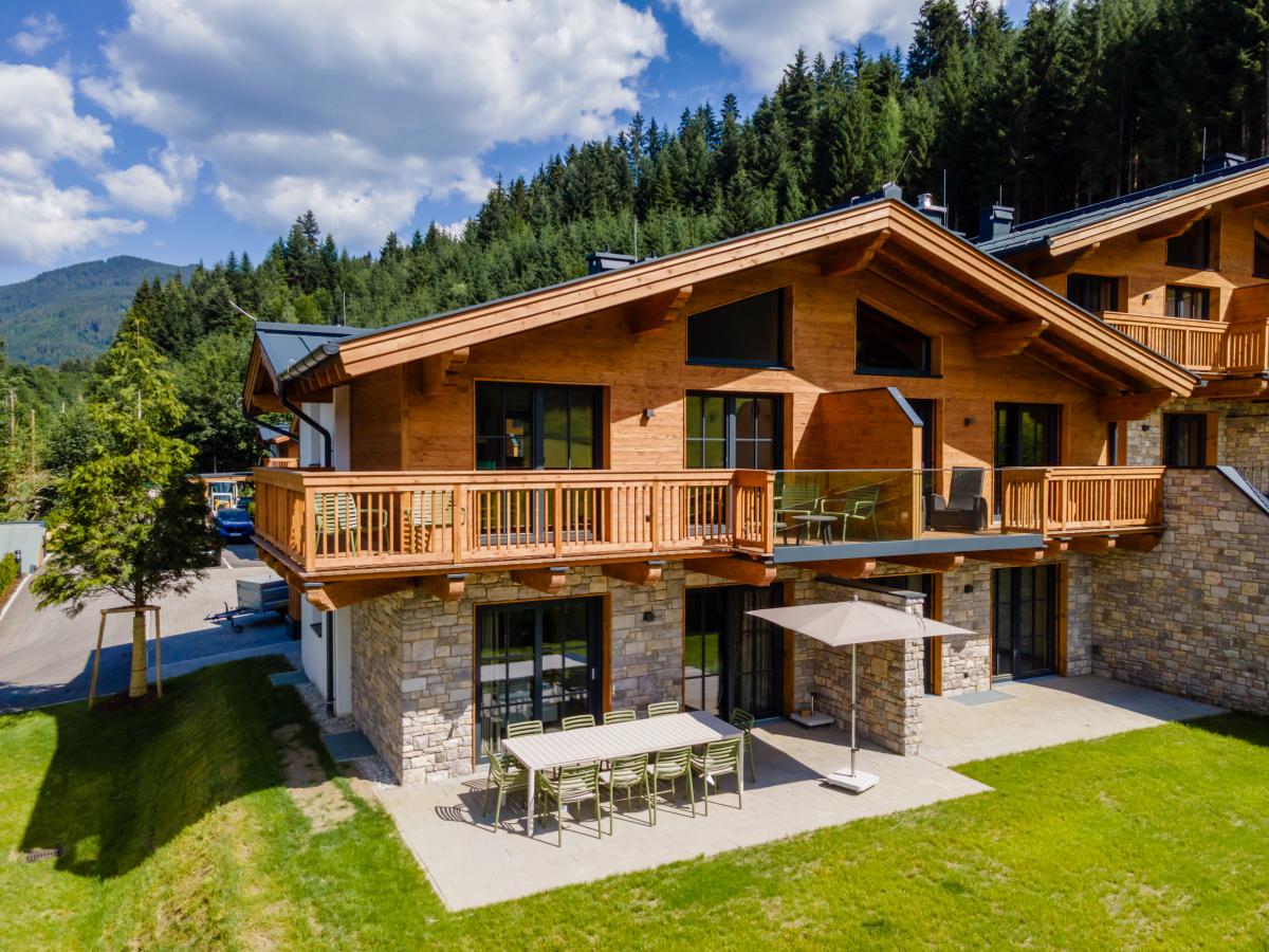 Villa photo 1