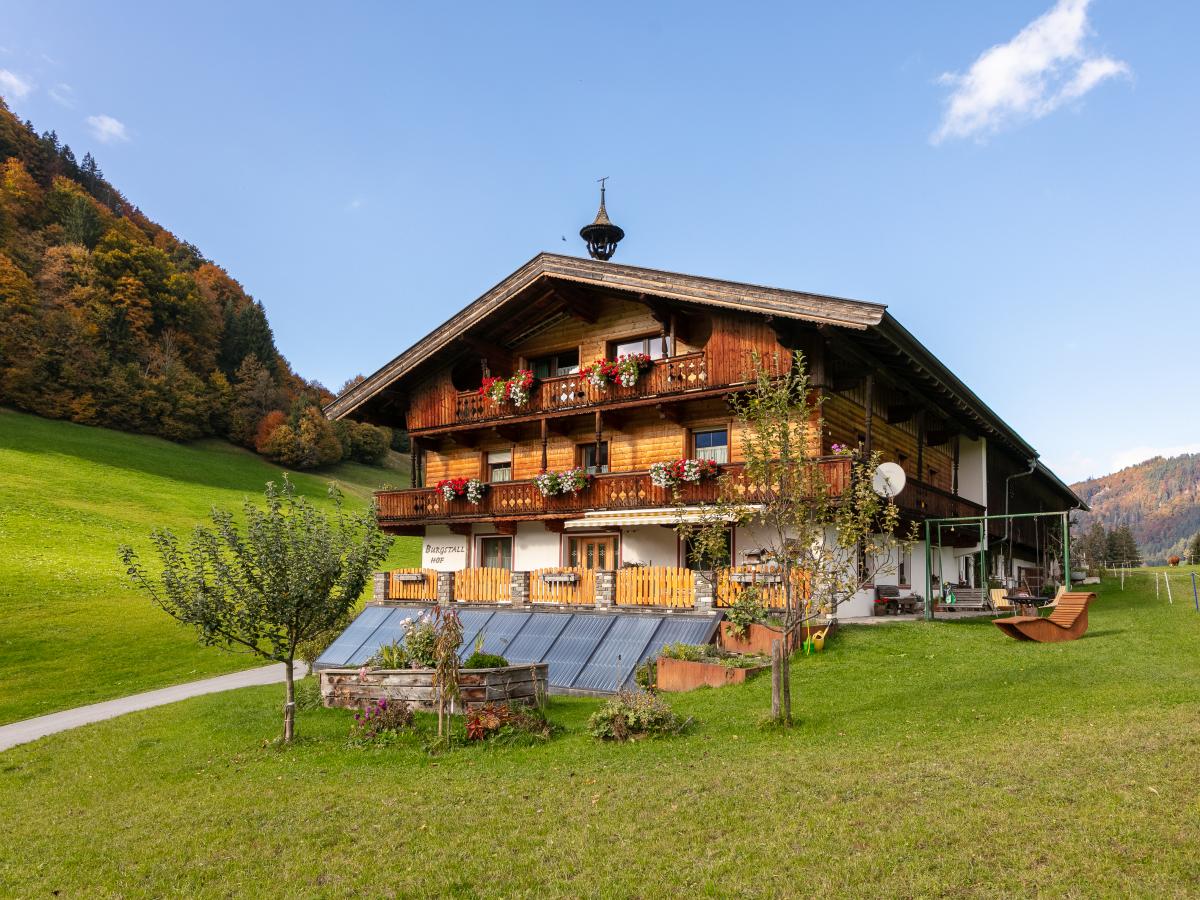 Villa photo 1