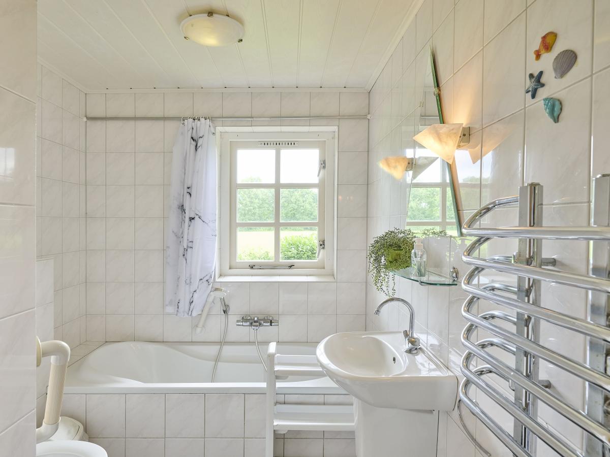 Bath Room