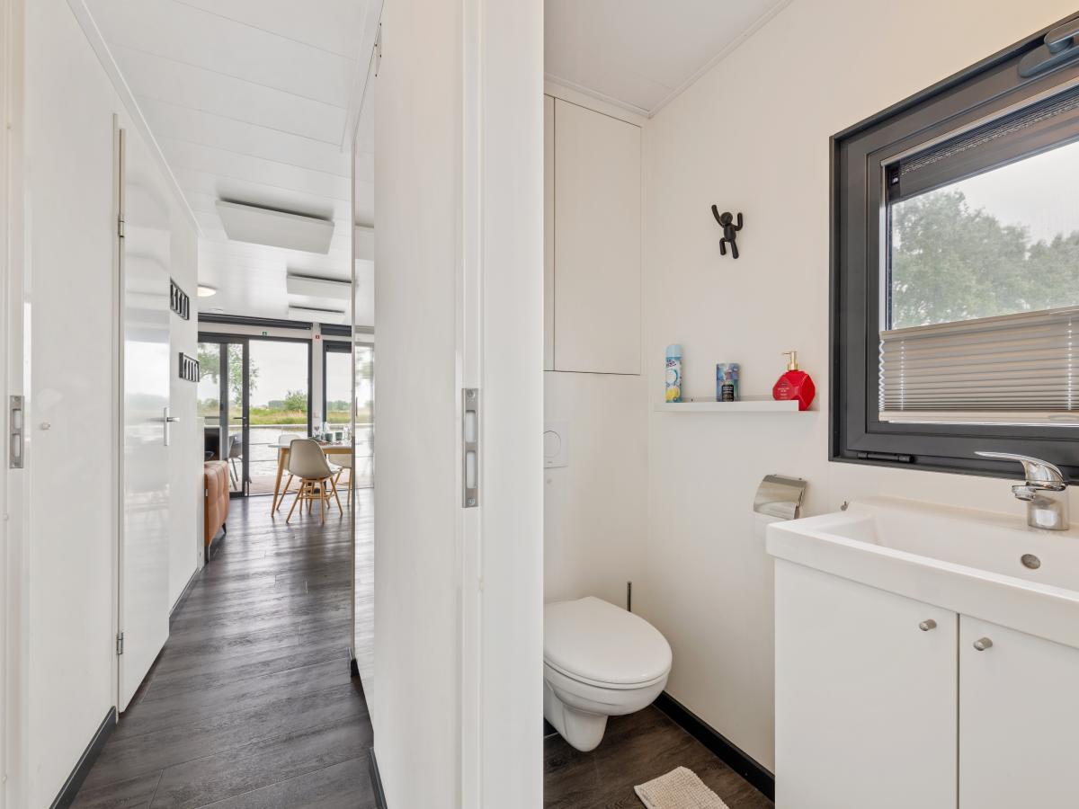 Bath Room