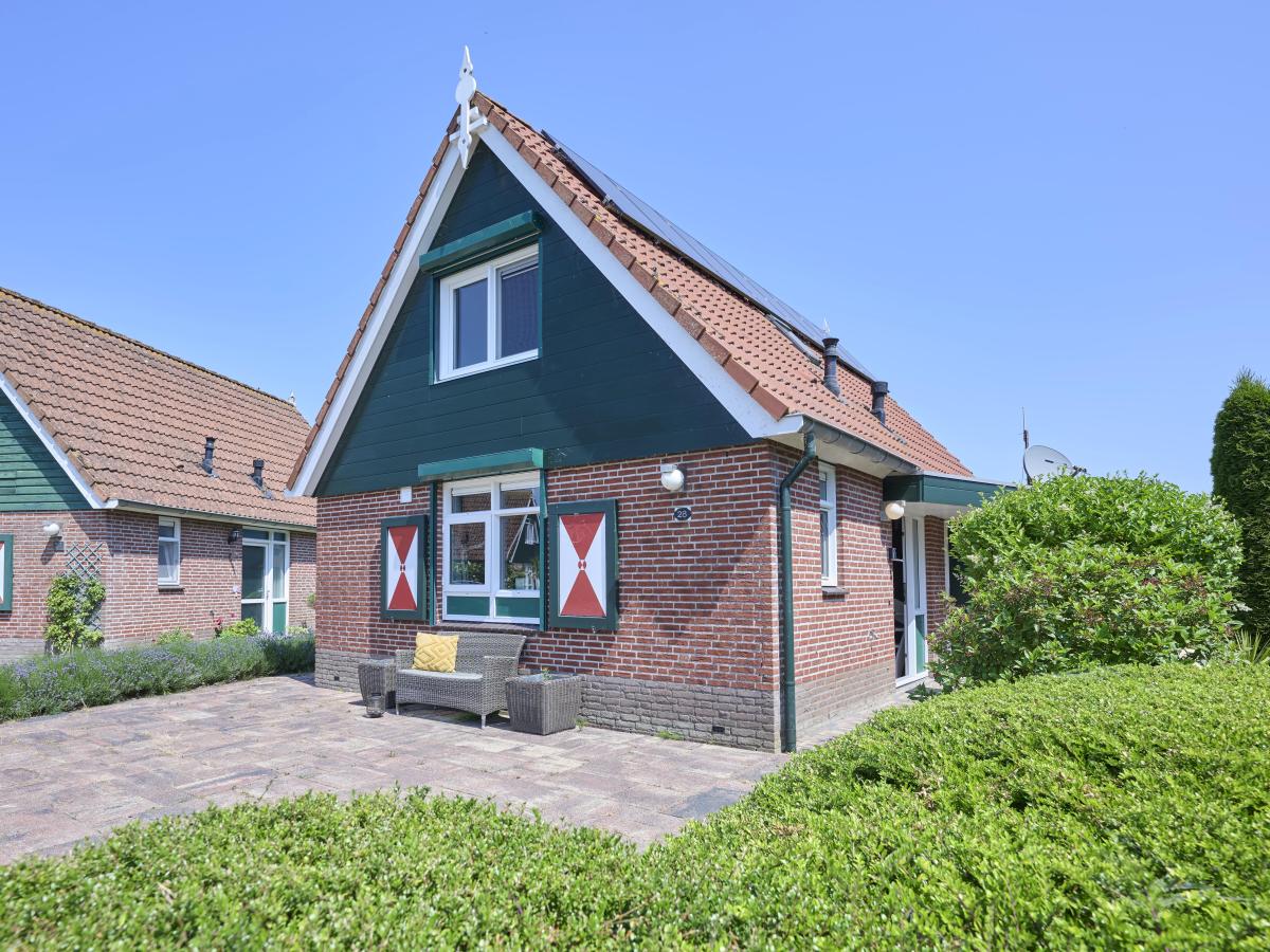 Villa photo 1