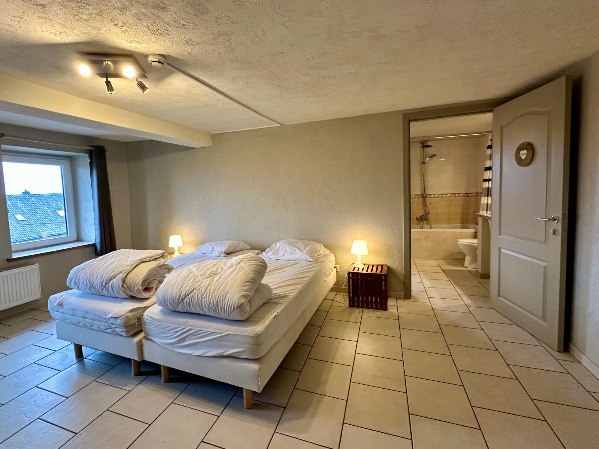 Bed Room