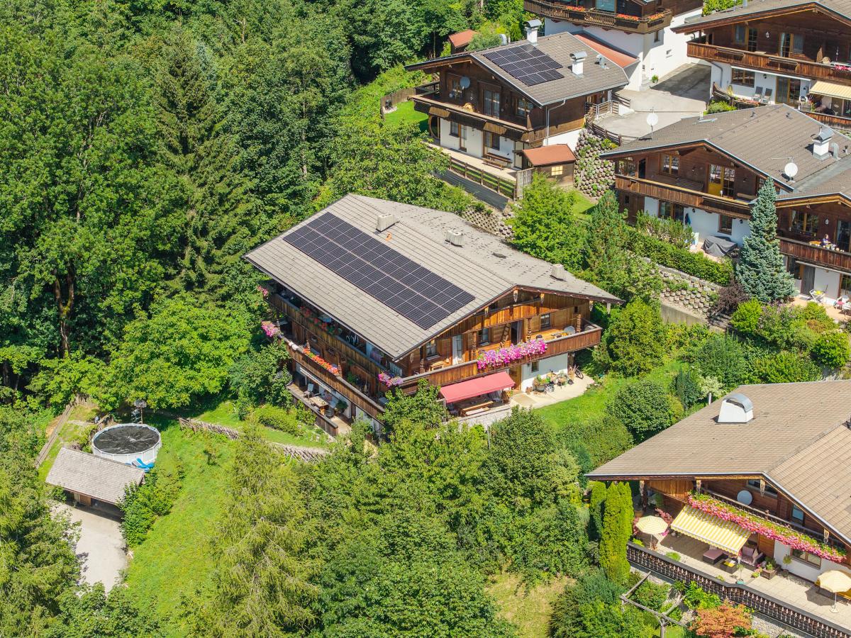 Exterior Summer