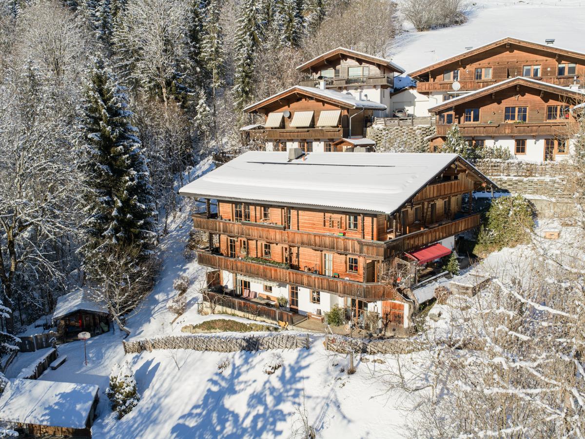 Villa photo 1