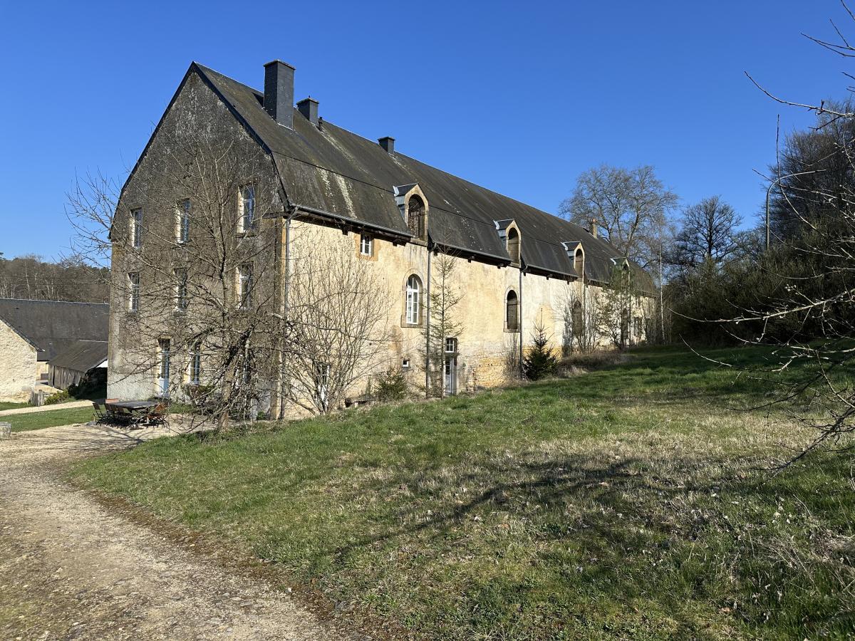 Villa photo 1