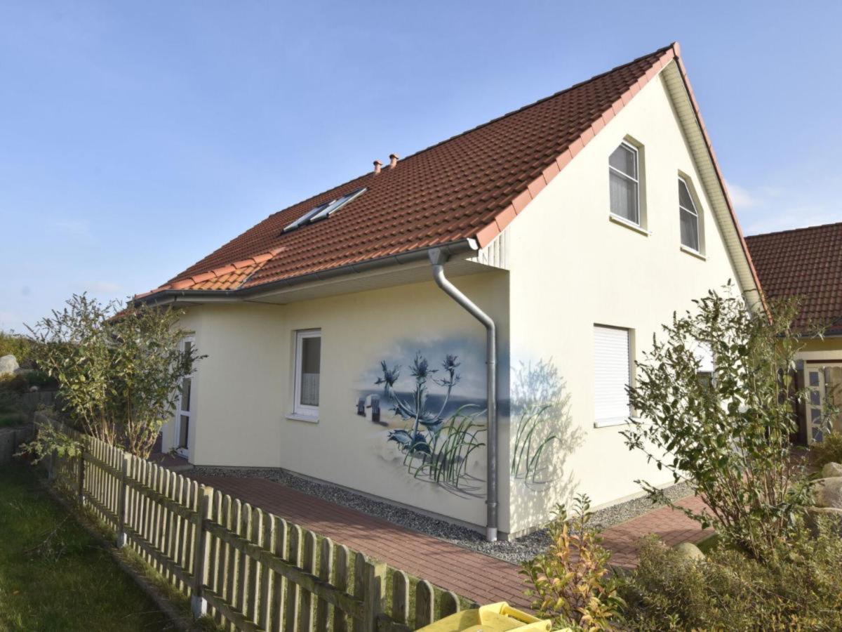 Villa photo 1