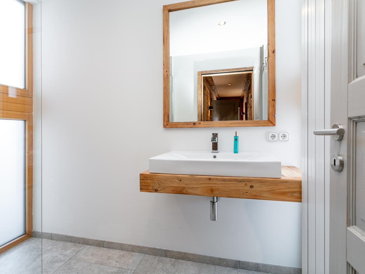 Bath Room