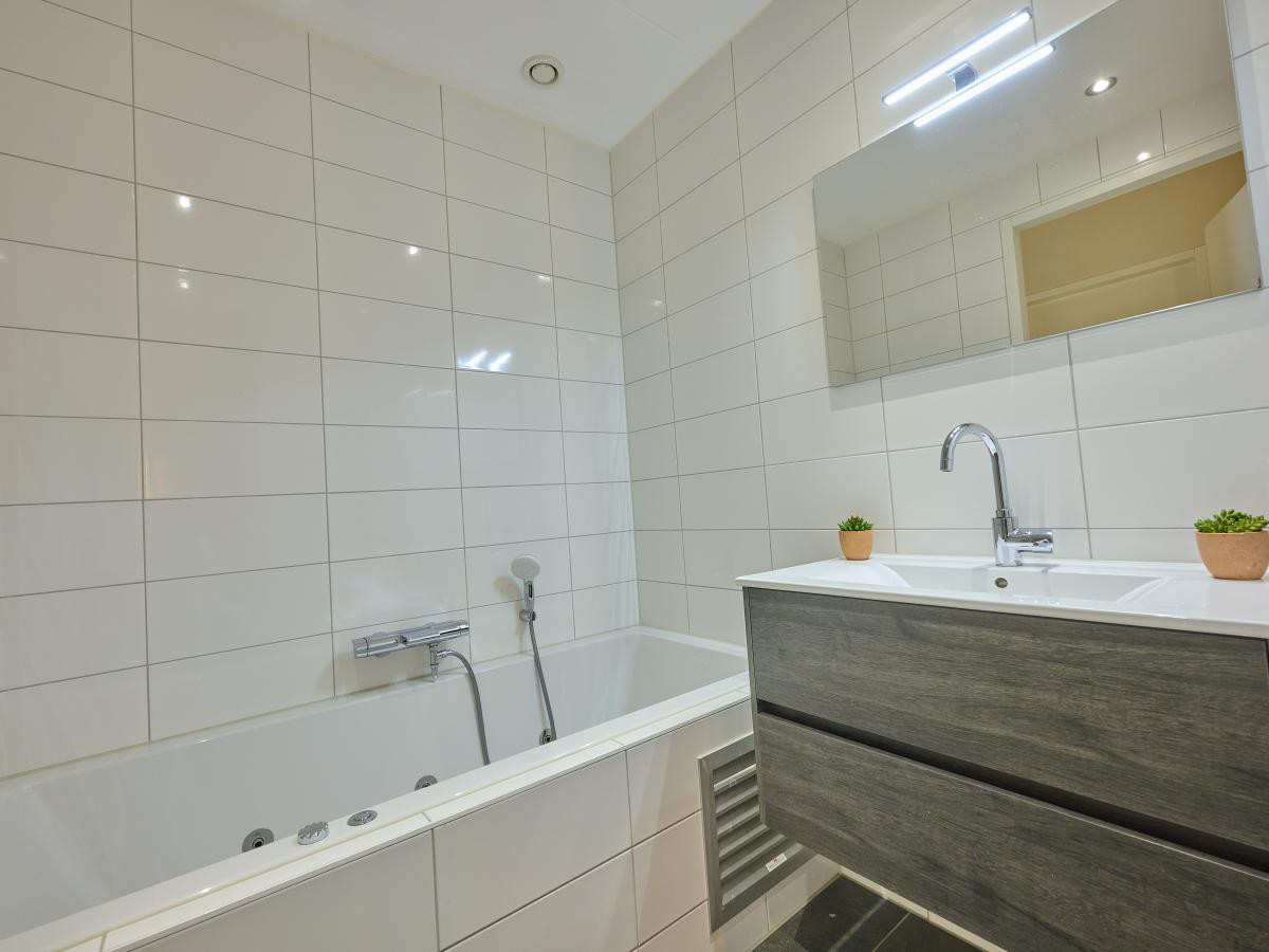 Bath Room