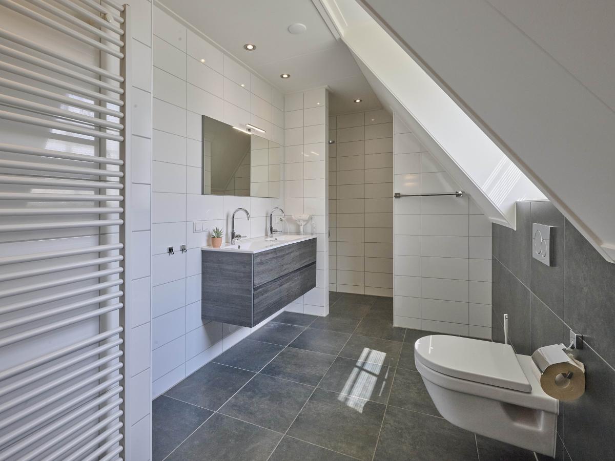 Bath Room