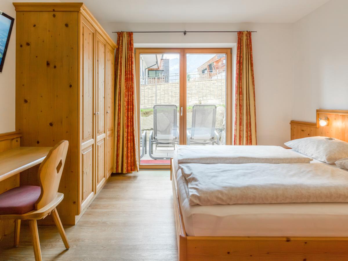Bed Room