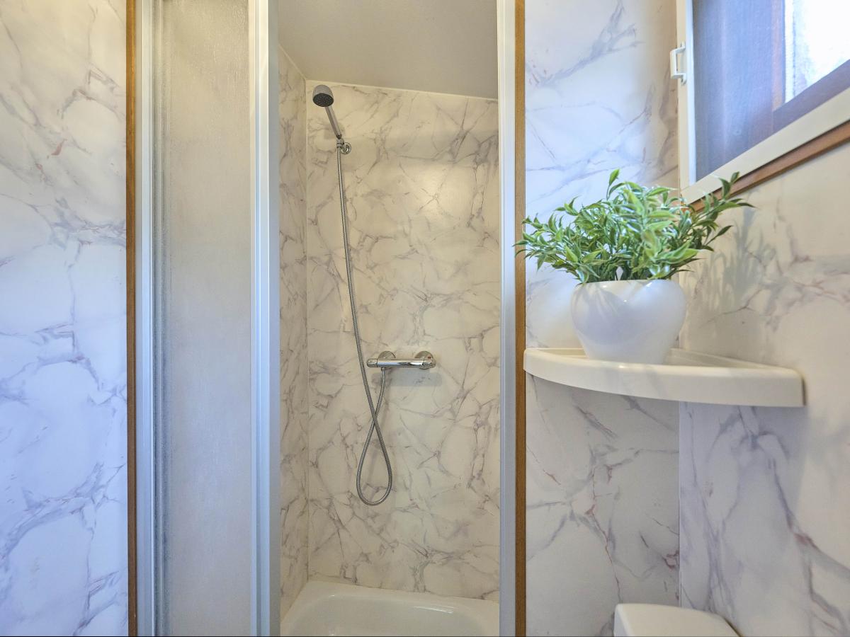Bath Room