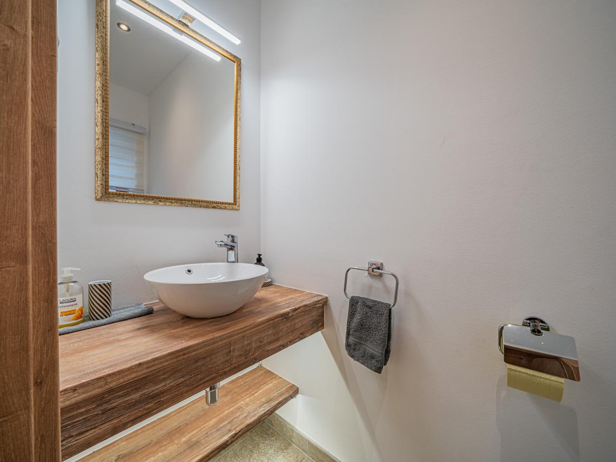 Bath Room