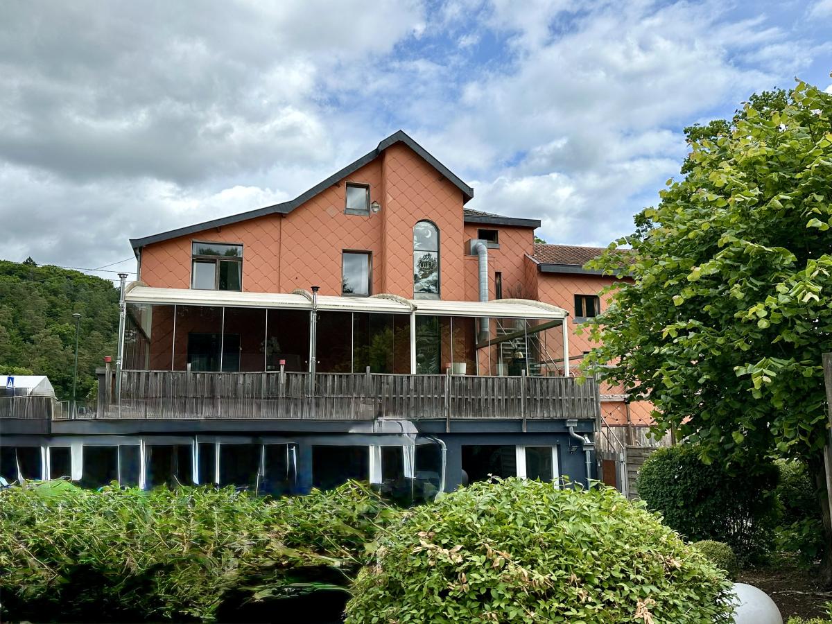 Exterior Summer