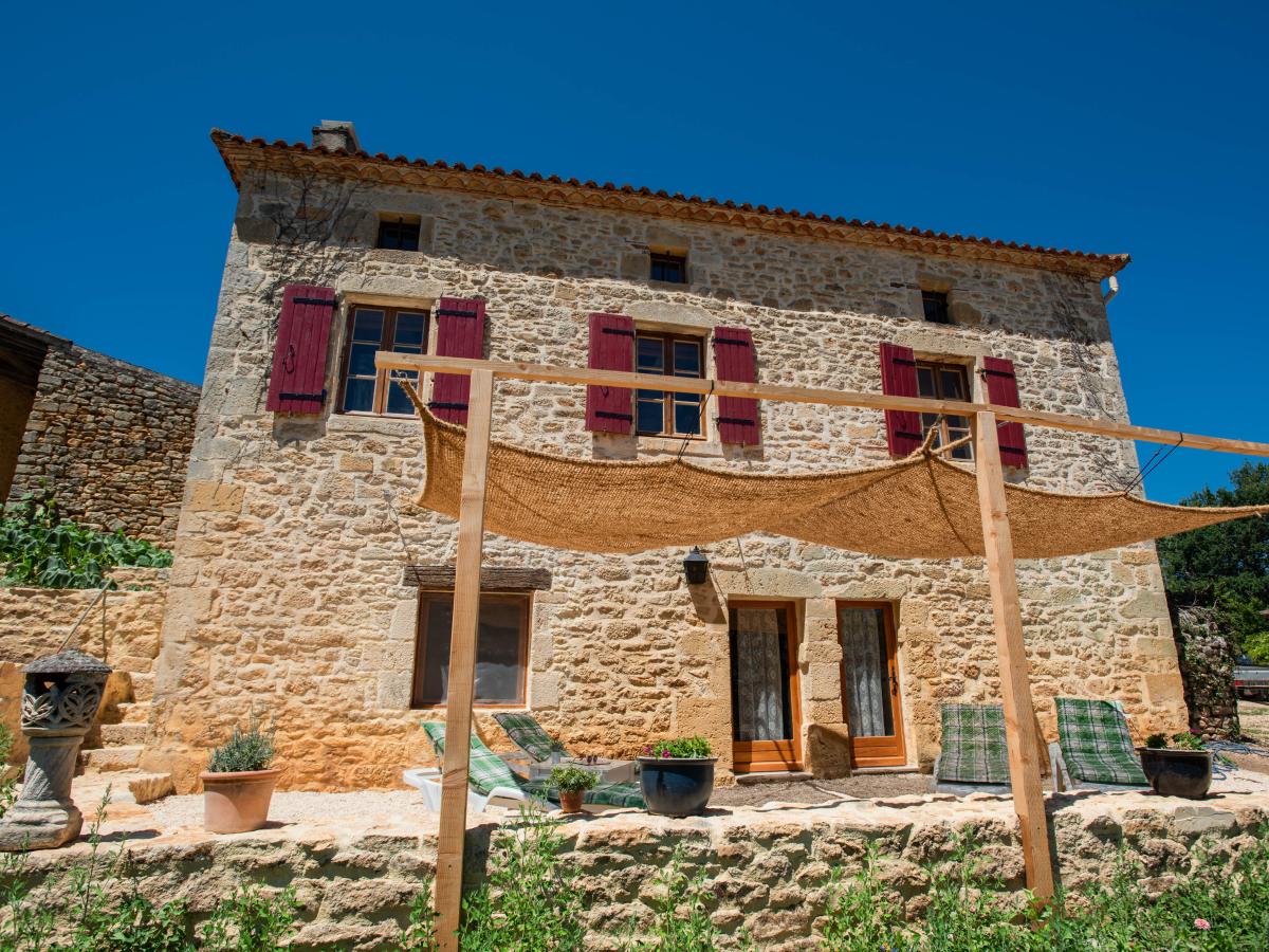 Exterior Summer