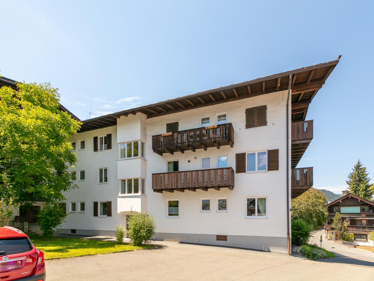 Exterior Summer