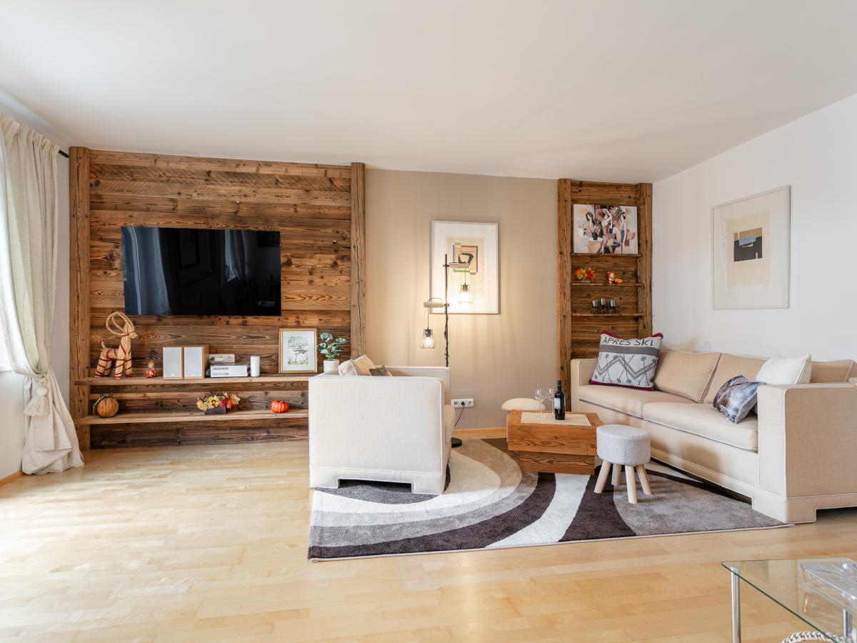 Villa photo 1