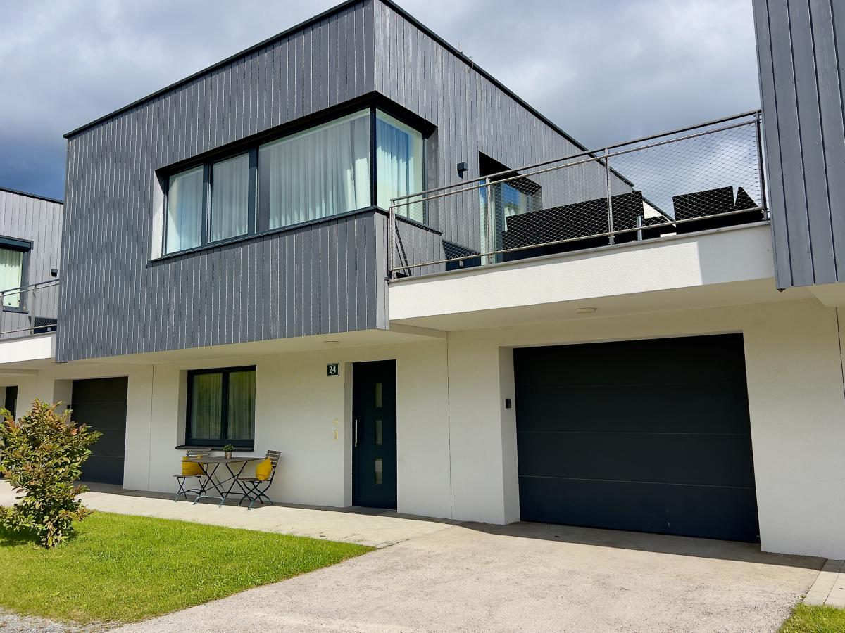 Villa photo 1