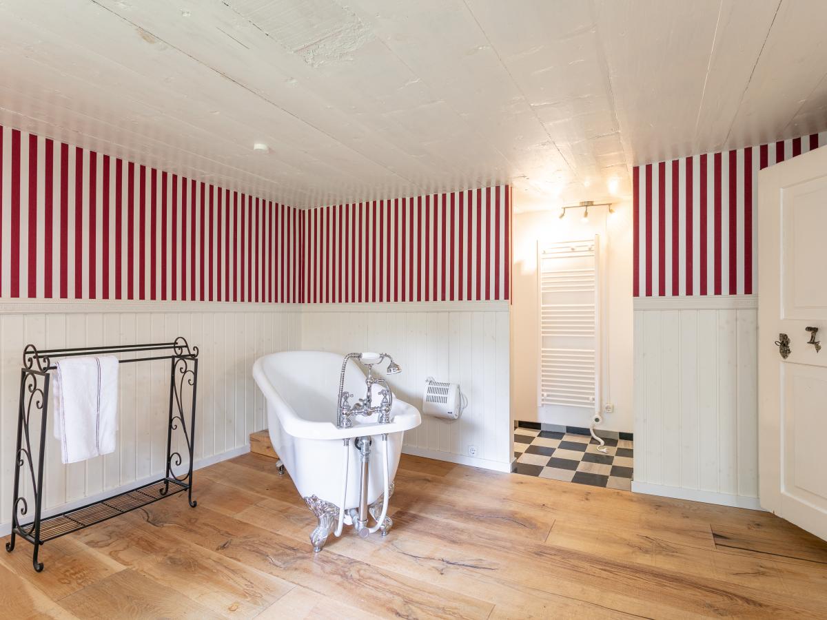 Bath Room