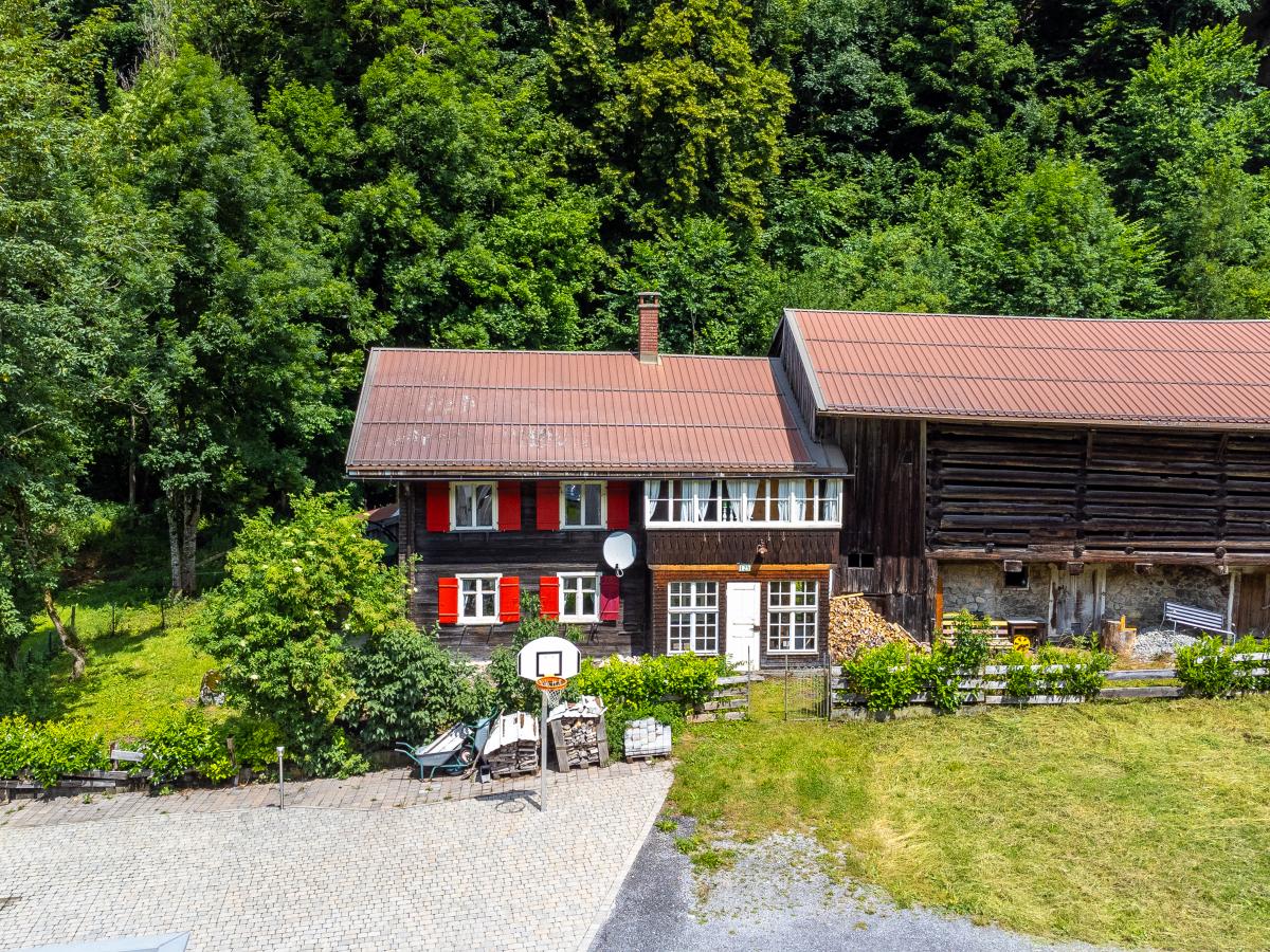 Exterior Summer
