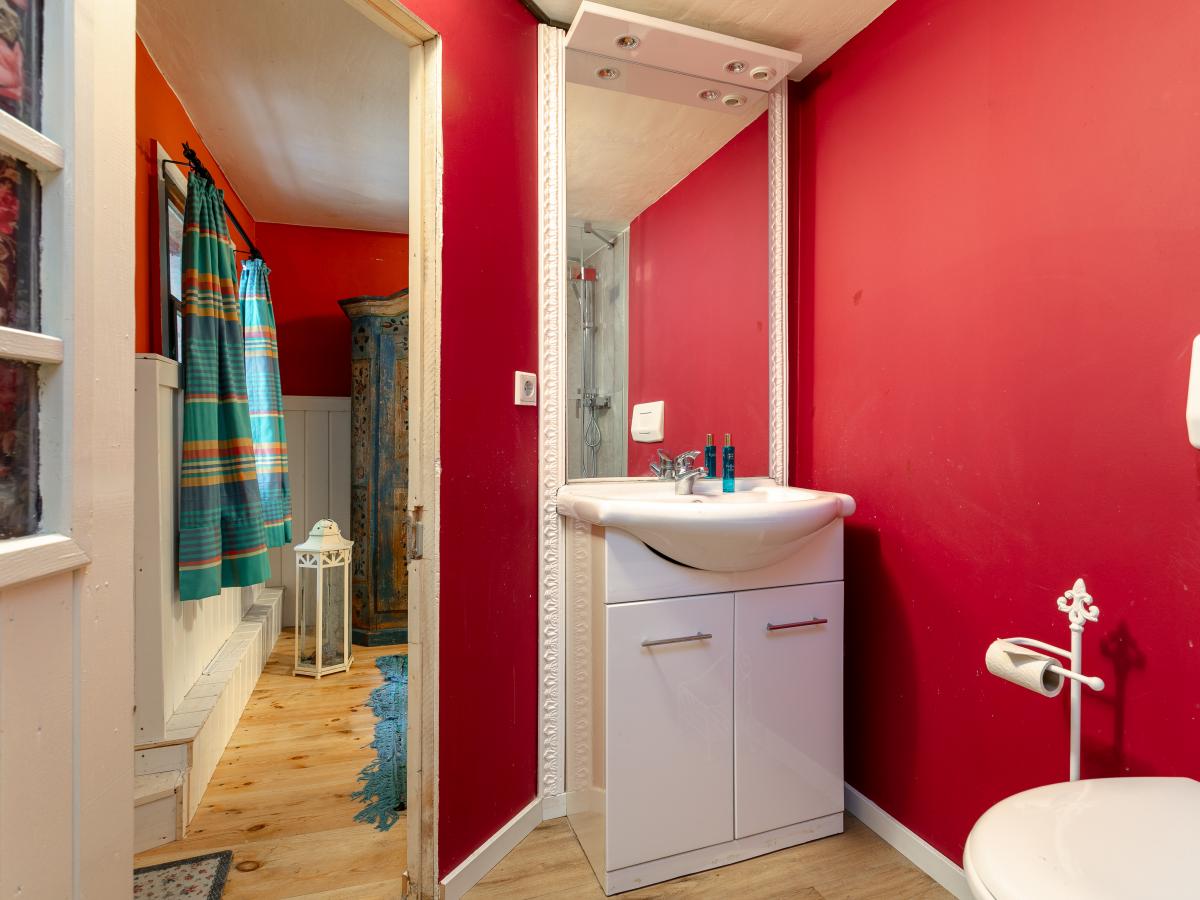 Bath Room