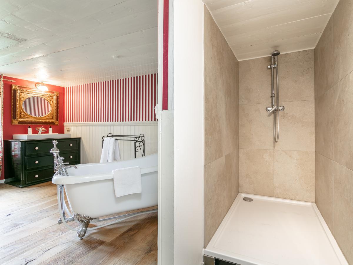 Bath Room