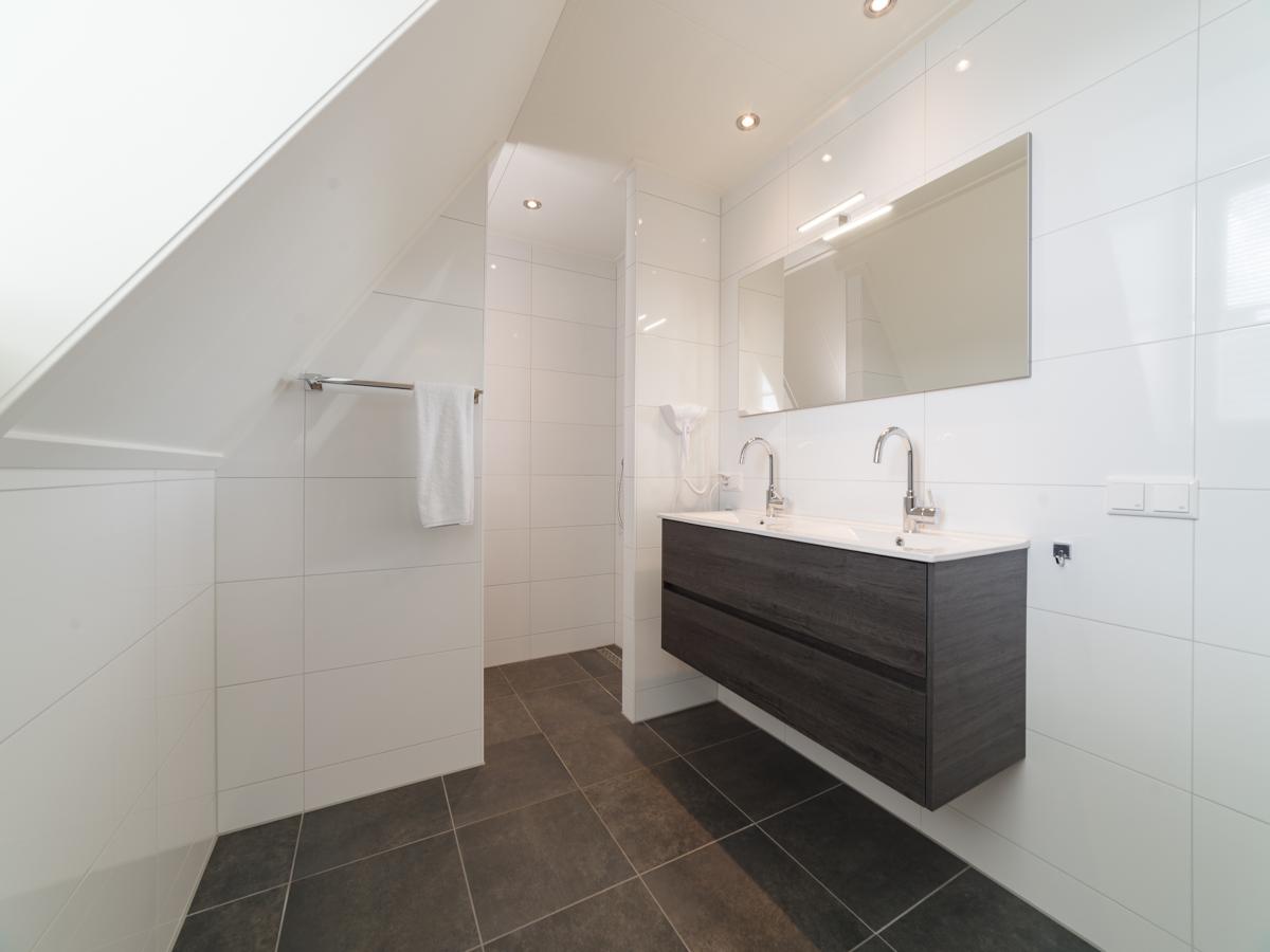 Bath Room