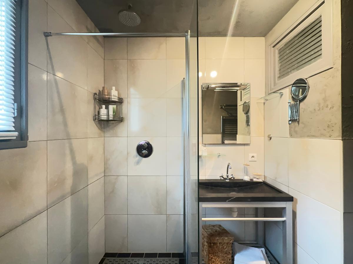Bath Room