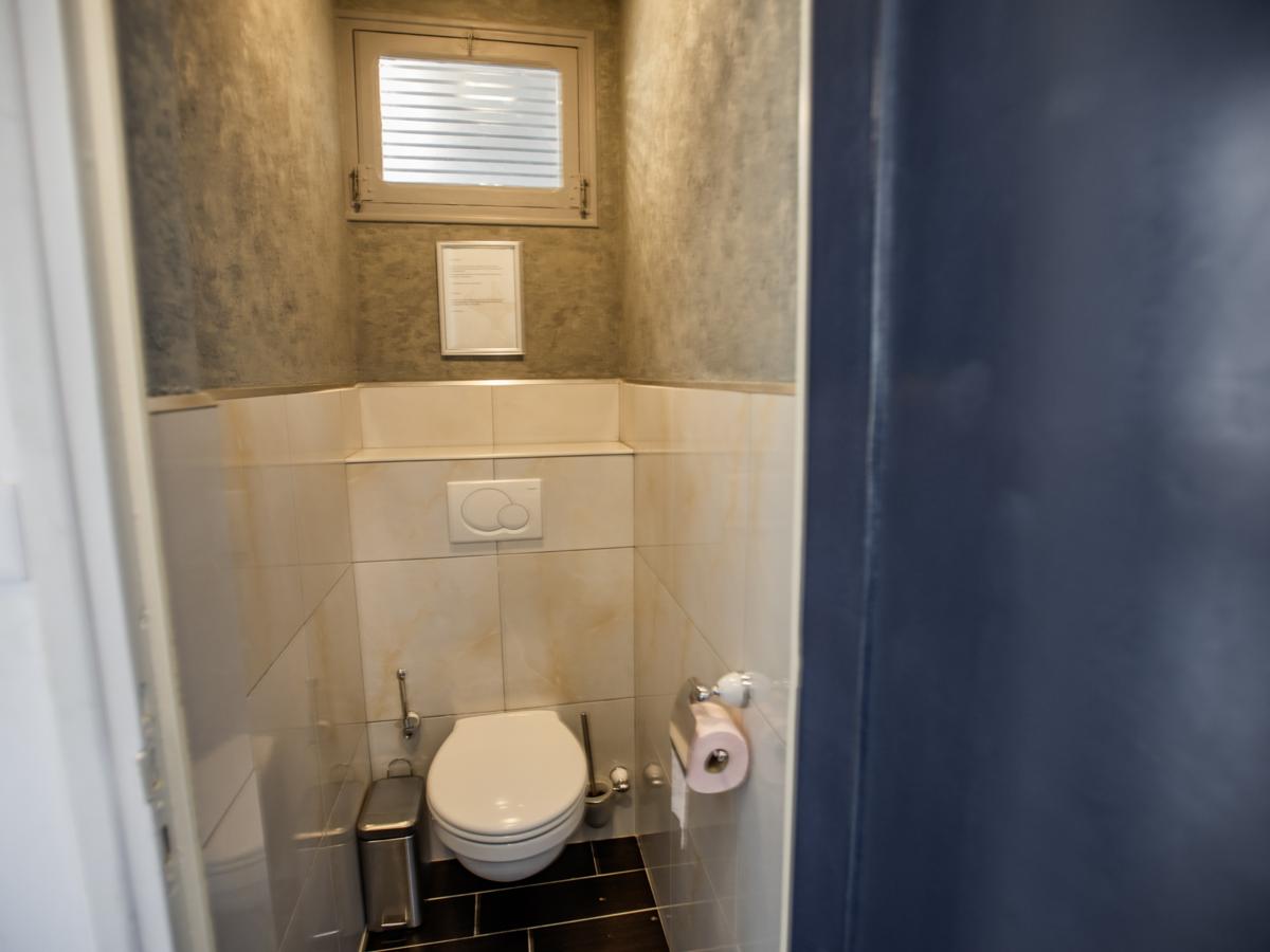 Bath Room