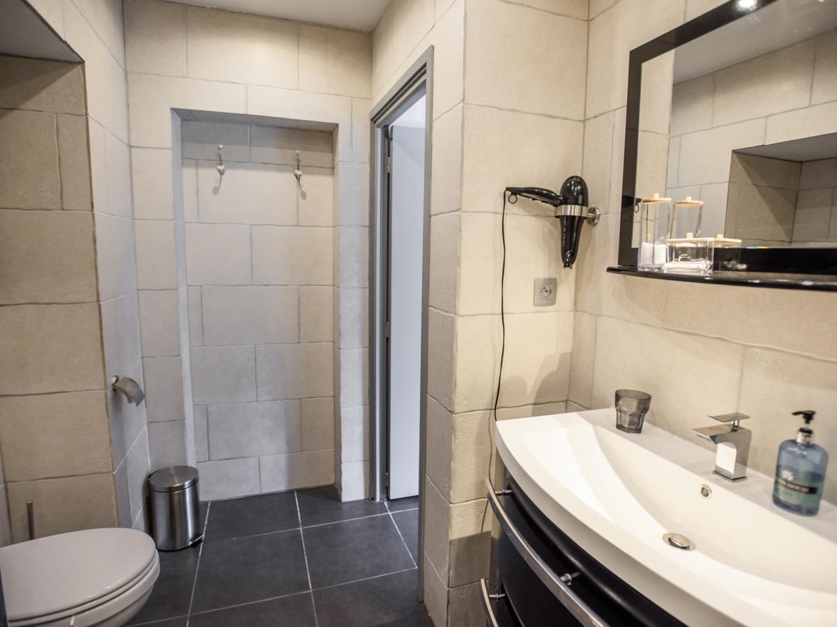 Bath Room
