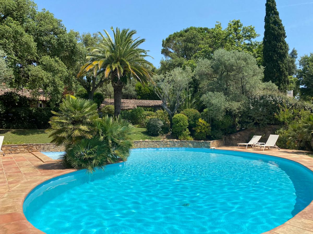 Villa photo 1