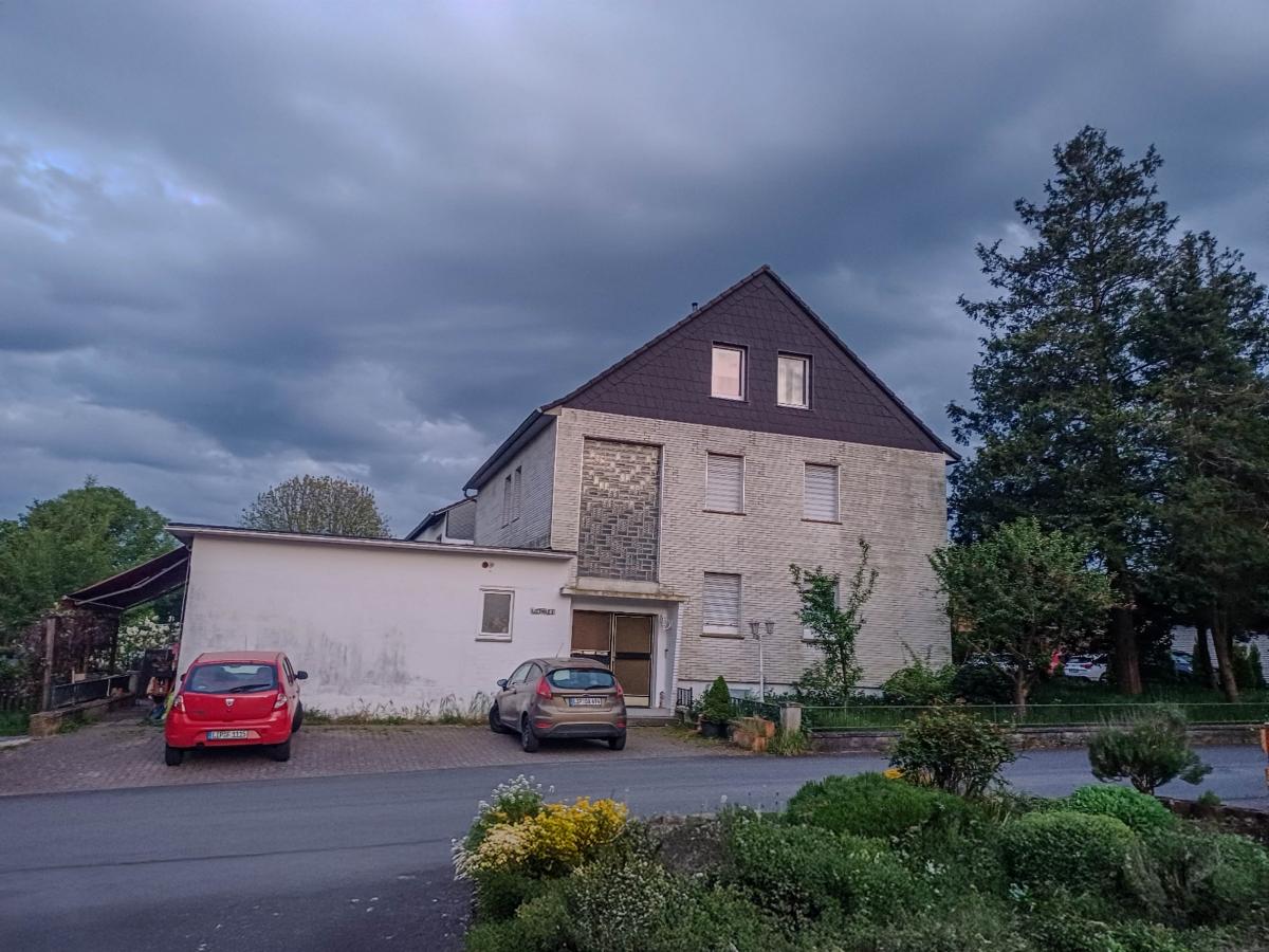 Exterior Summer