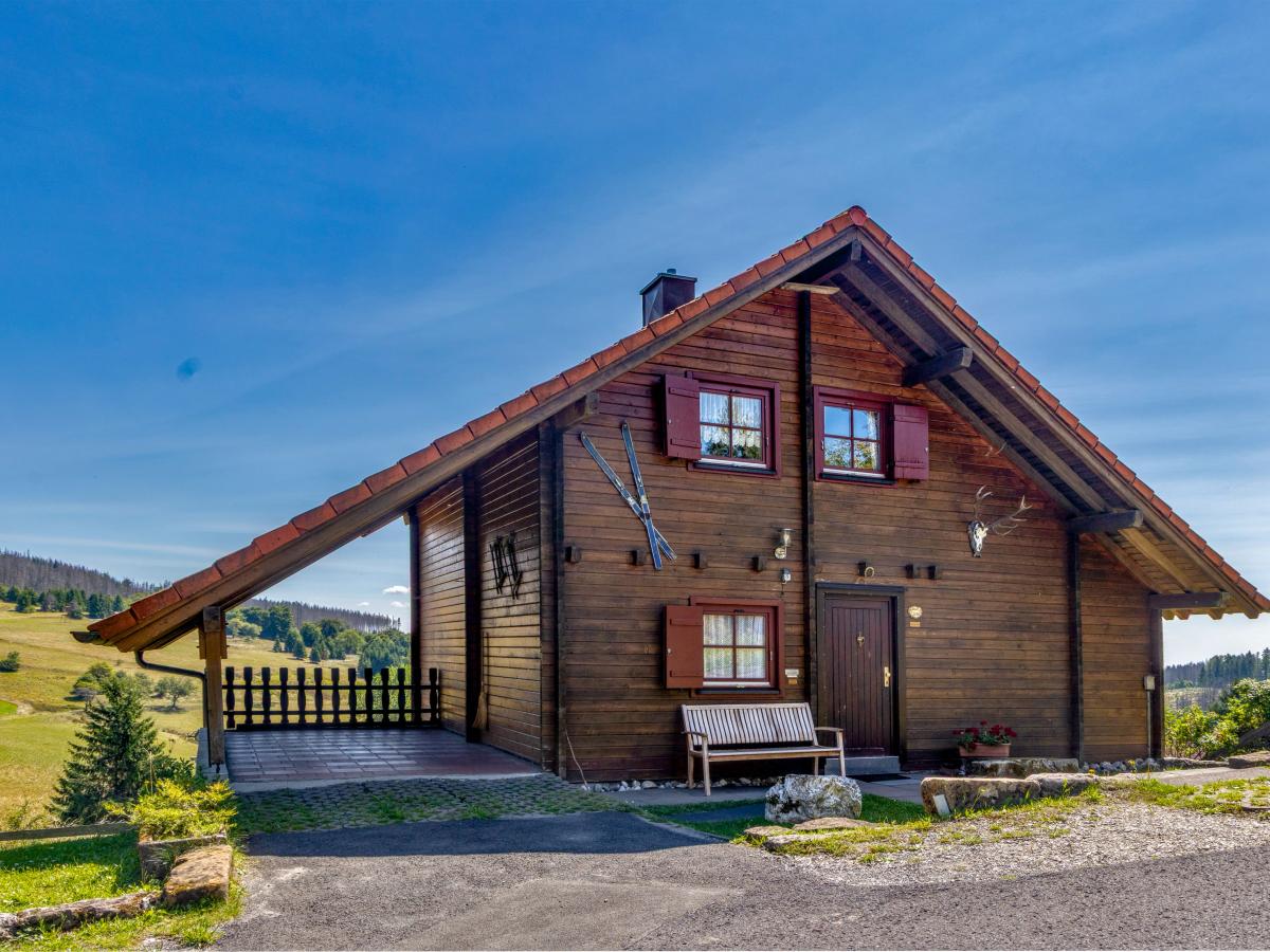 Villa photo 1