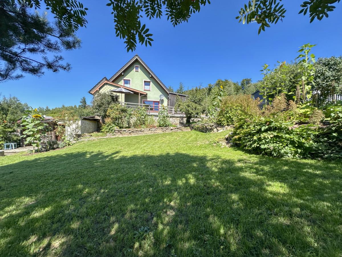 Villa photo 1