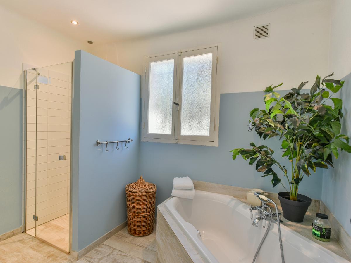 Bath Room