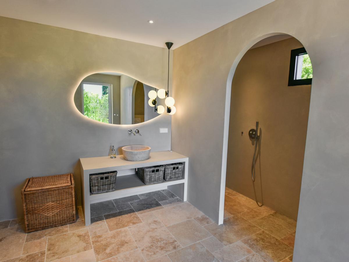 Bath Room