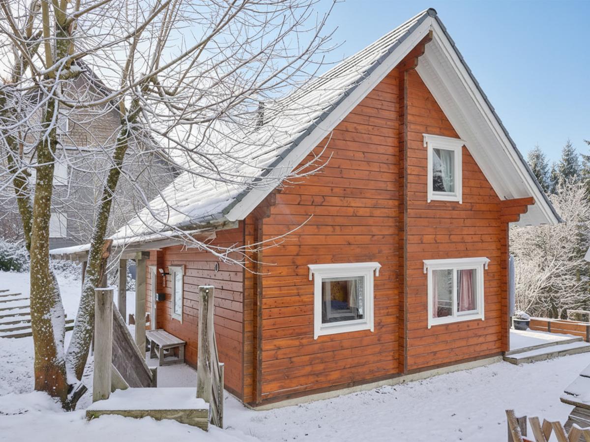 Exterior Winter