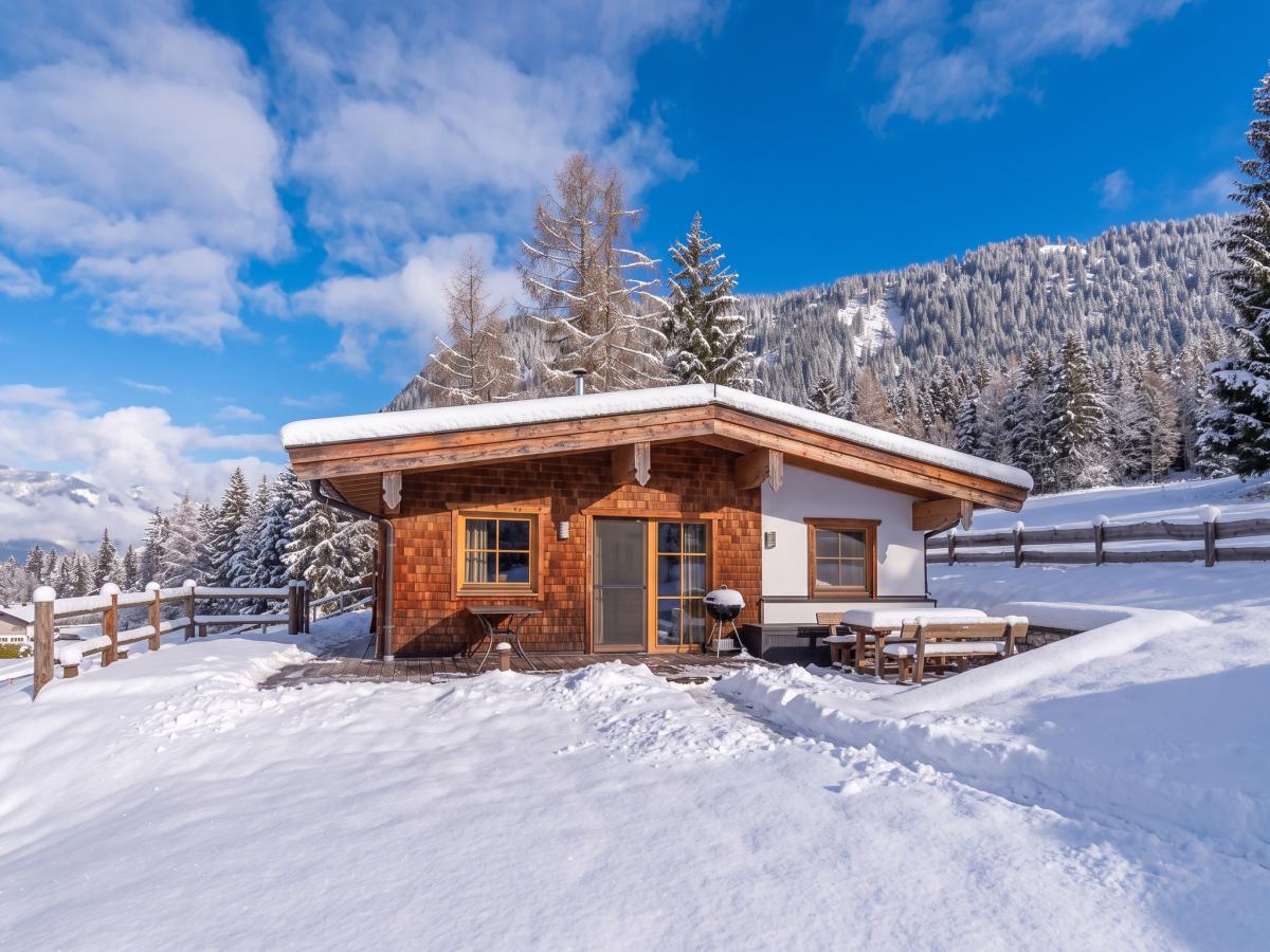 Exterior Winter