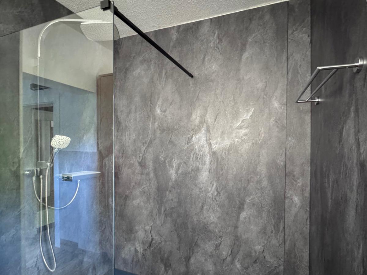 Bath Room