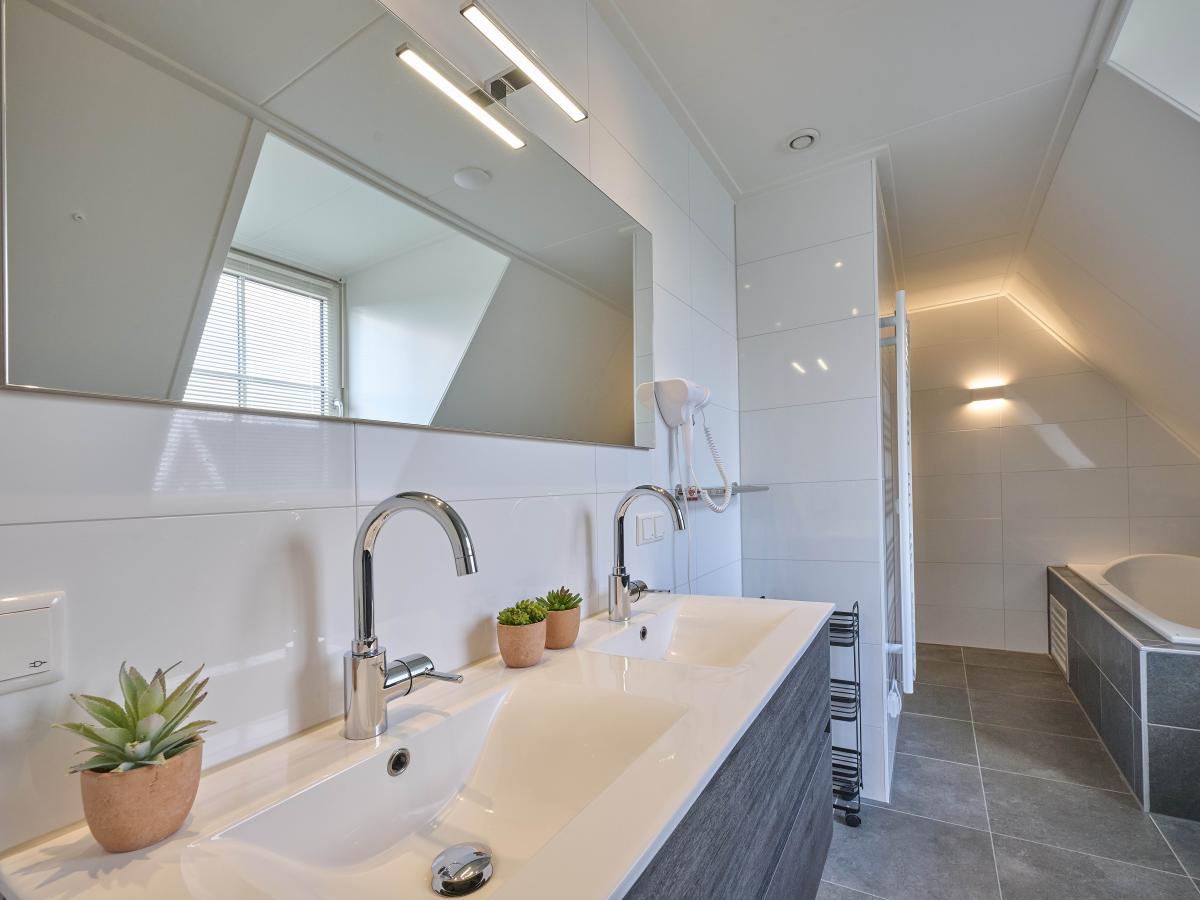 Bath Room