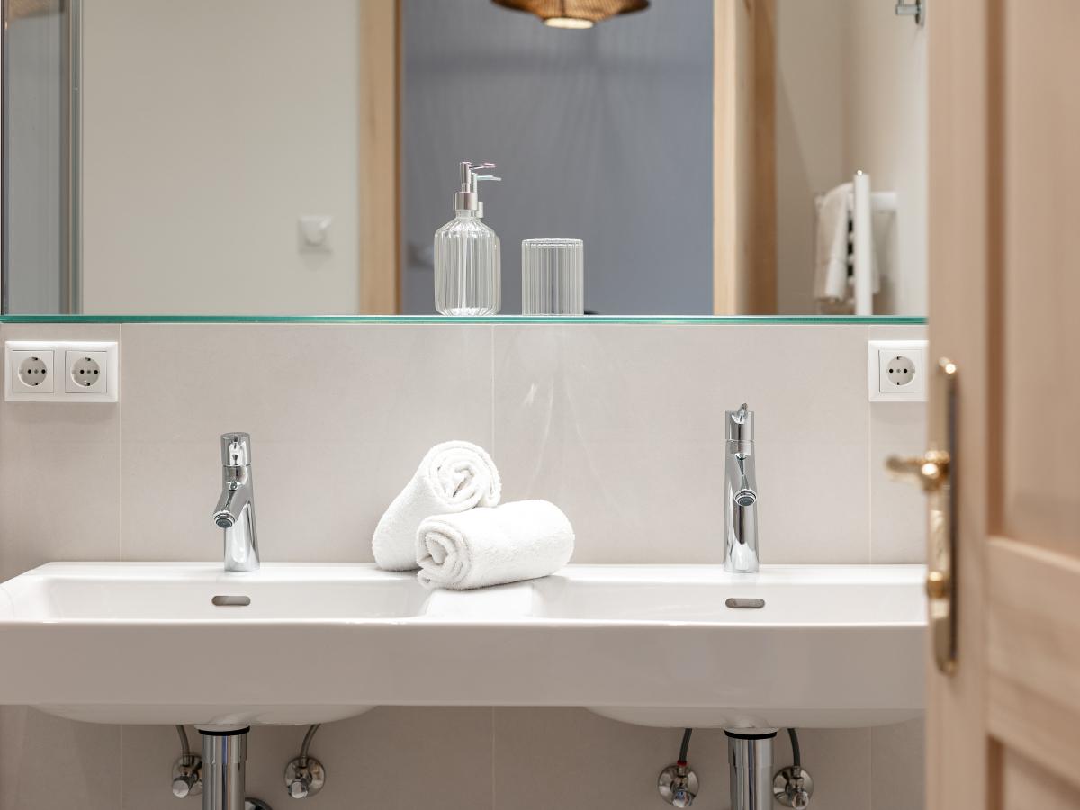Bath Room