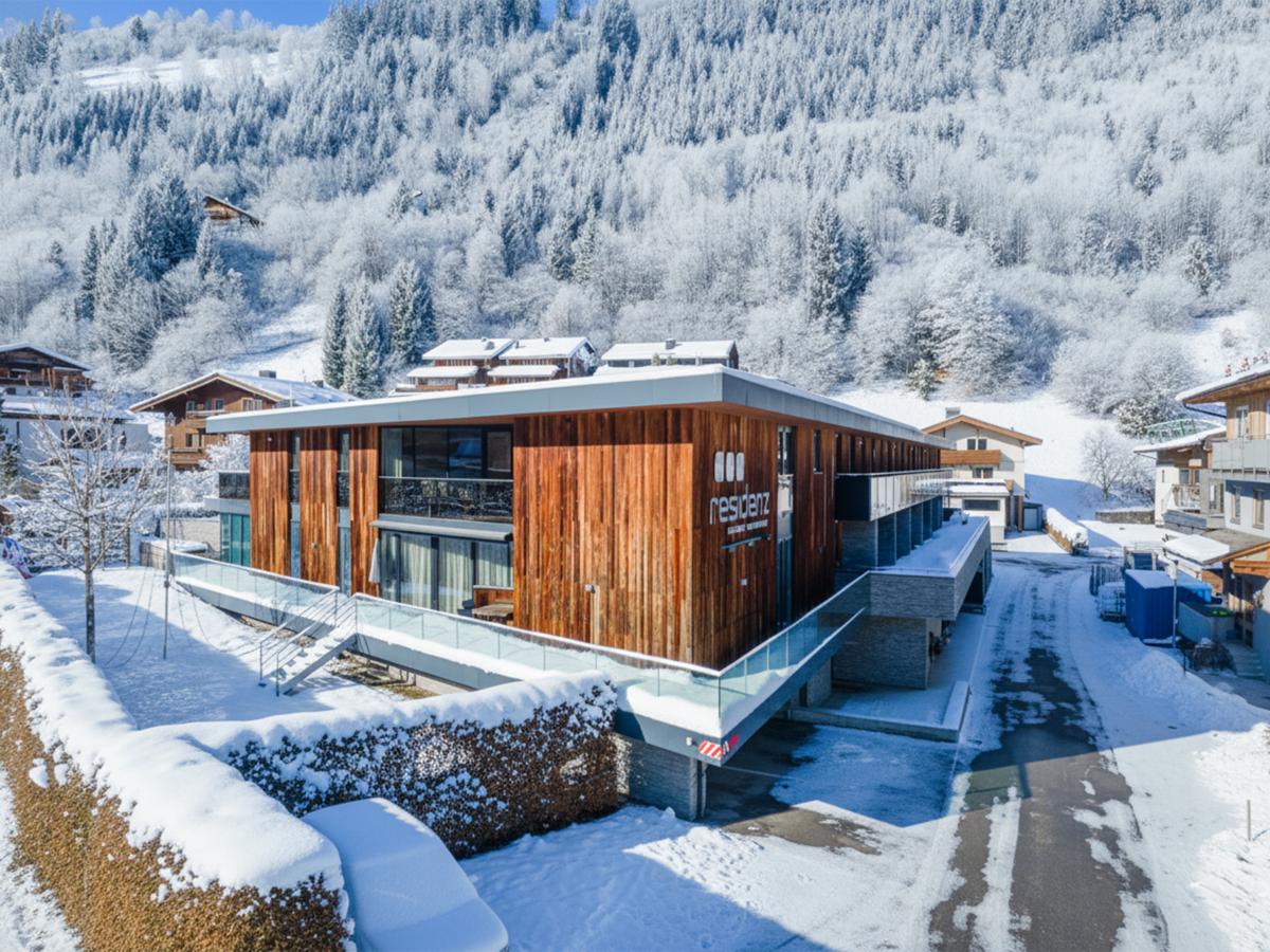 Exterior Winter