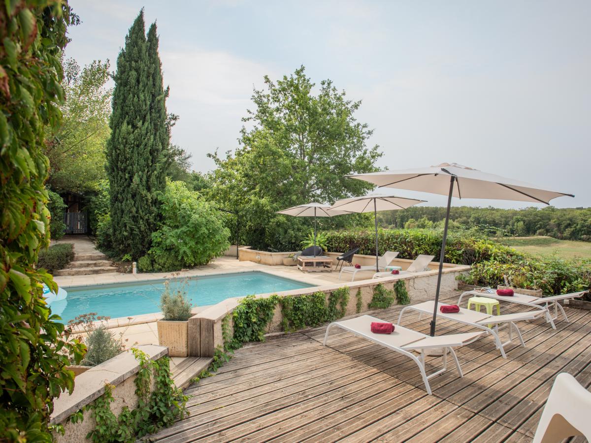 Villa photo 1