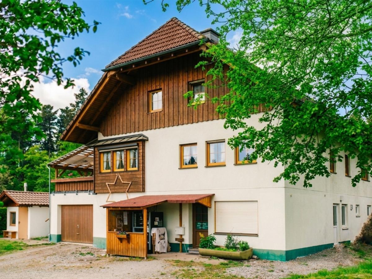 Villa photo 1